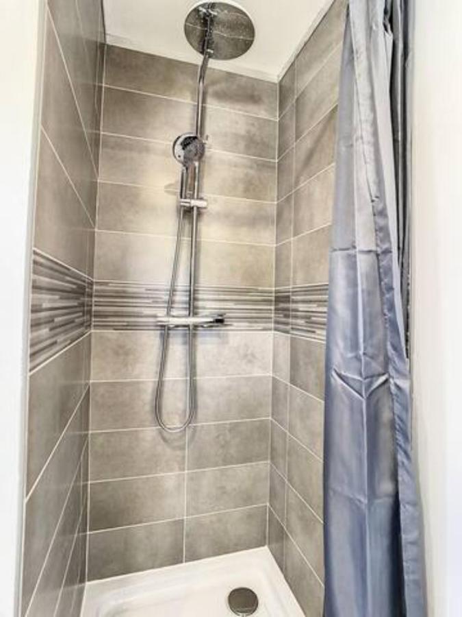 Appartement Grand T2 Jardin Wifi Parking Proche Gare *